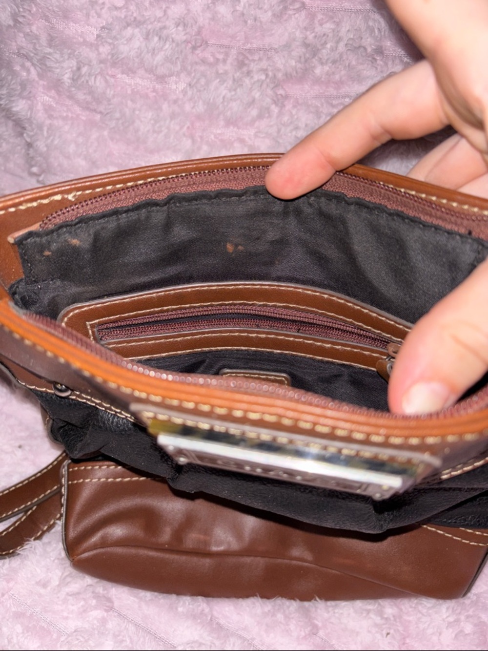 Chaps Brown and Black Two-Tone Messenger Bag - Picture 3 of 5